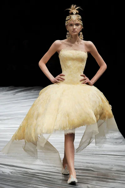Look 34